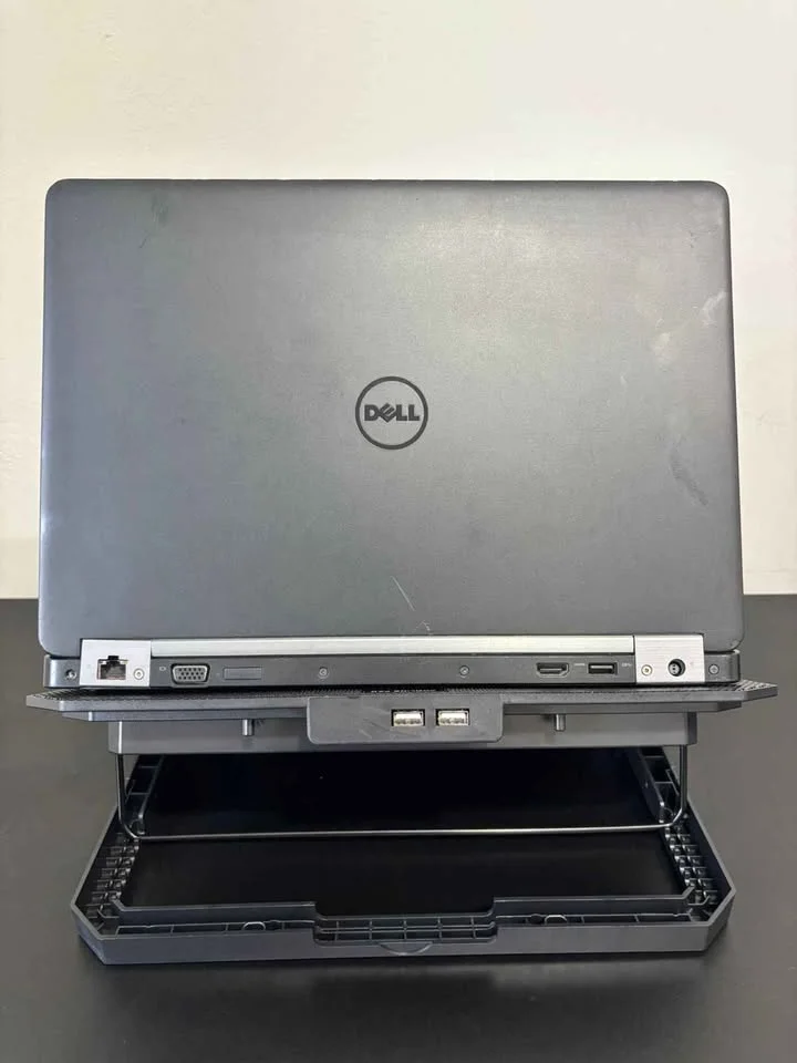 Usado -  Notebook Dell Latitude E5470 | i5 6ª Geração | 8GB | SSD 128GB | Tela 14 - view 4