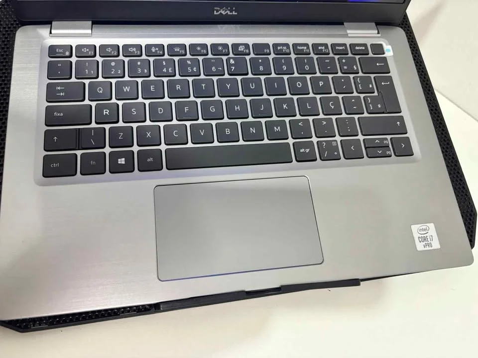 "Usado - Notebook Dell Latitude 7310 | Intel Core i7 10ª Geração | 16gb | SSD Nvme 256gb | Tela 13,3"" Fhd" - view 2
