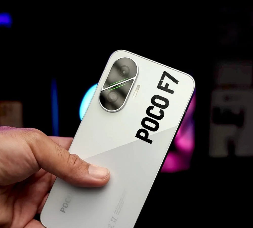 POCO F7 512GB White ほぼ新品 Xiaomi Poco F7 5g 512 Gb Branco 12 Gb Ram Lançamento 2025 Azul